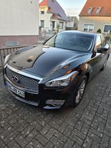 Infiniti Q70 (Hybridabtrieb 364 PS kombiniert) - Infiniti Q70 Gebrauchtwagen