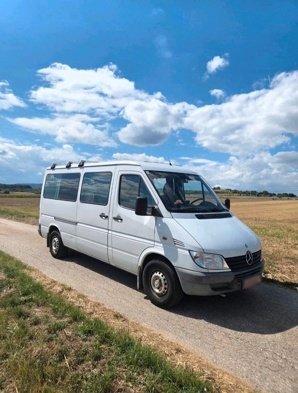 Image of Mercedes-Benz Sprinter