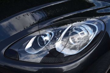 Porsche Macan - 2