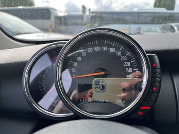 MINI One First - 7