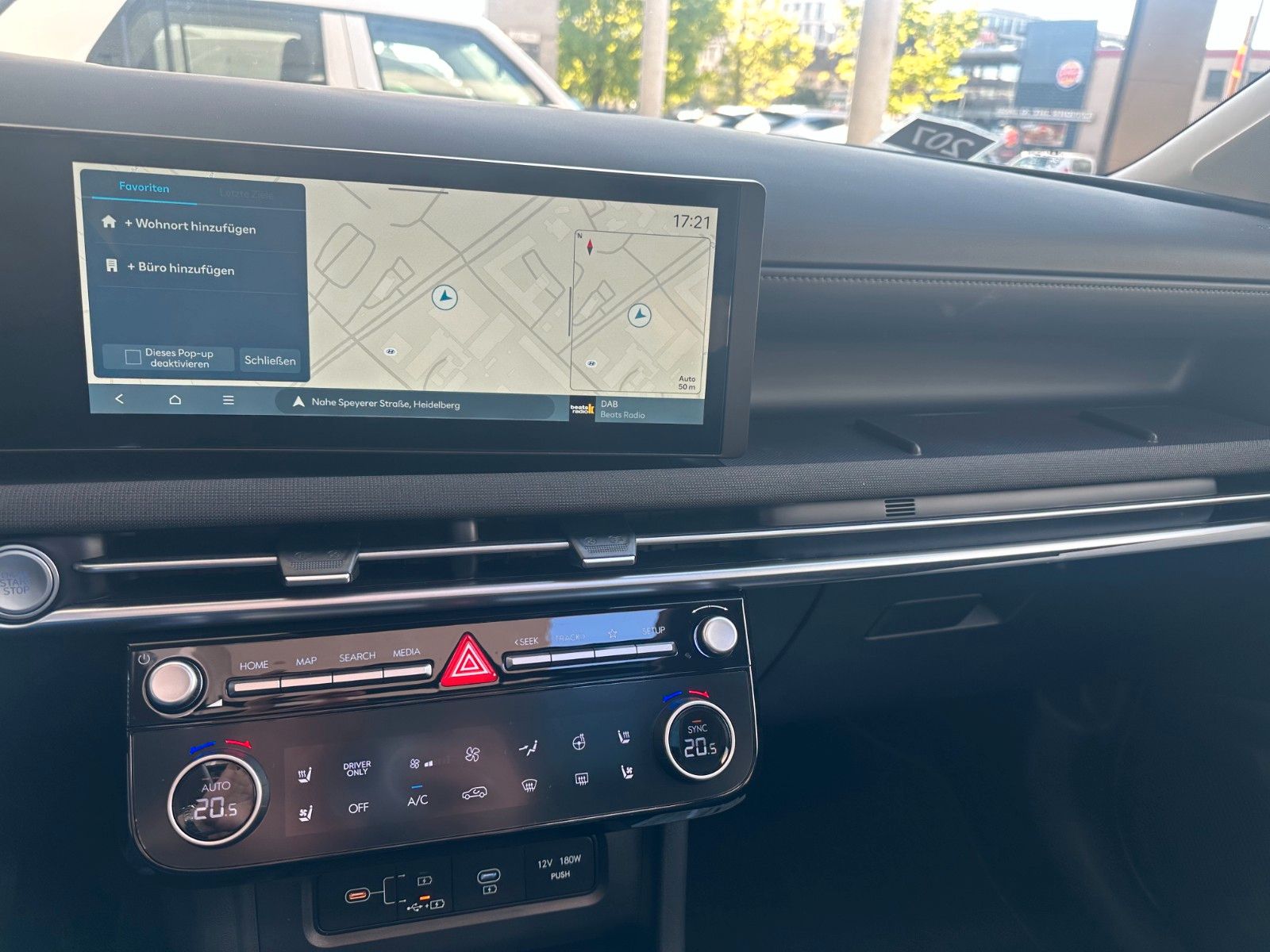 Fahrzeugabbildung Hyundai Prime Hybrid Panorama/Navi/Leder!