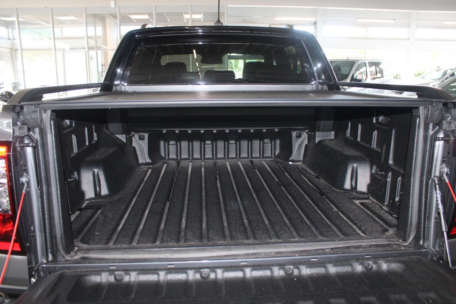 Fahrzeugabbildung Ford Ranger Platinum Automatik LEDER AHK ROLLO STDH
