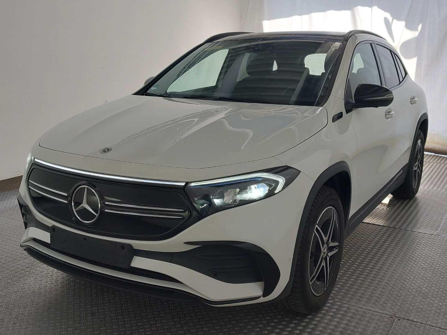 Mercedes-Benz EQA 250 AMG NIGHT-P. PANO LM RFK 360° NAV AHK LE