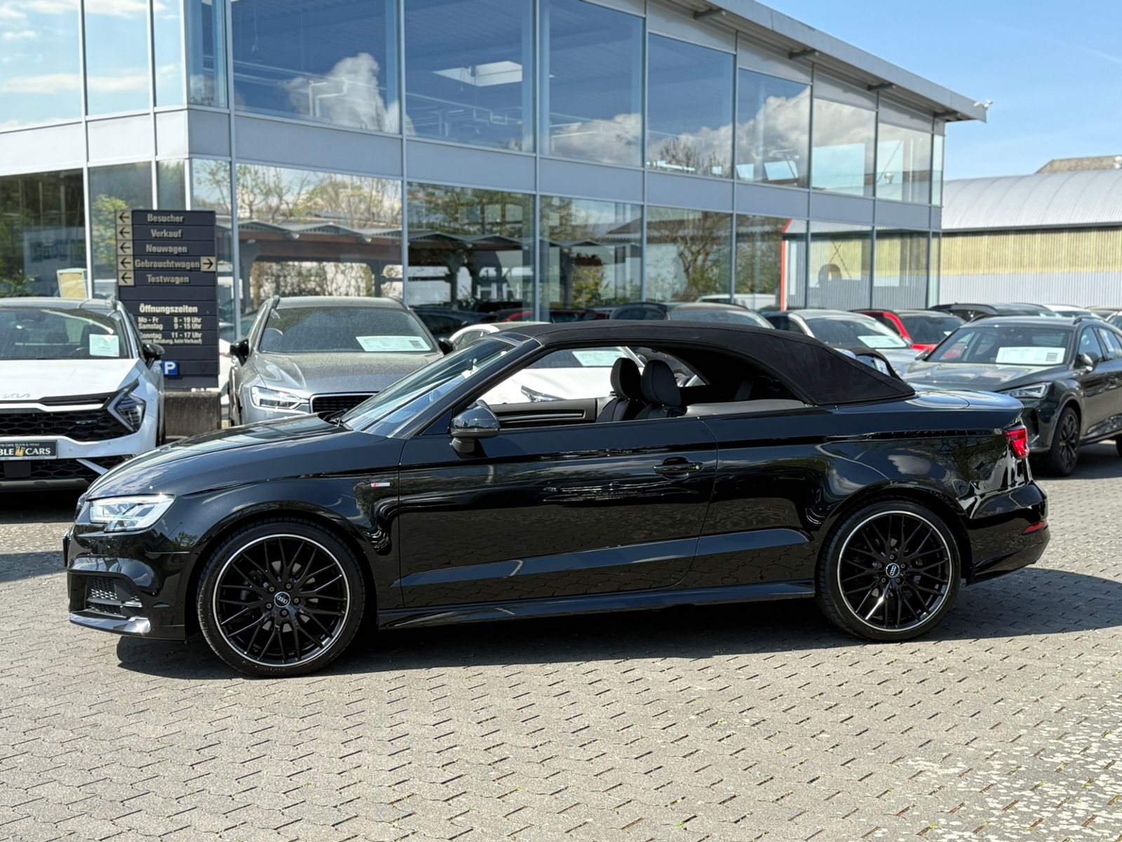 Fahrzeugabbildung Audi A3 Cabriolet 35 TFSI S line B&O ACC LED