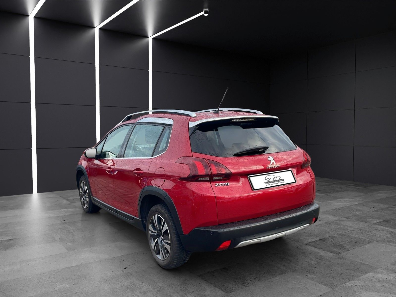 Fahrzeugabbildung Peugeot 2008 Allure*Pano*Navi*SitzHZ*Kamera*PDC*