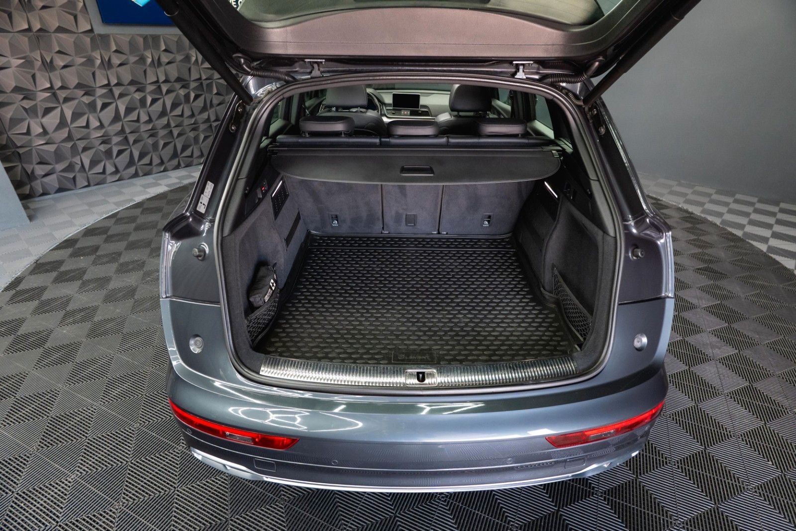 Fahrzeugabbildung Audi SQ5 3.0 TFSI quattro | Pano | Virtual | ACC | 21