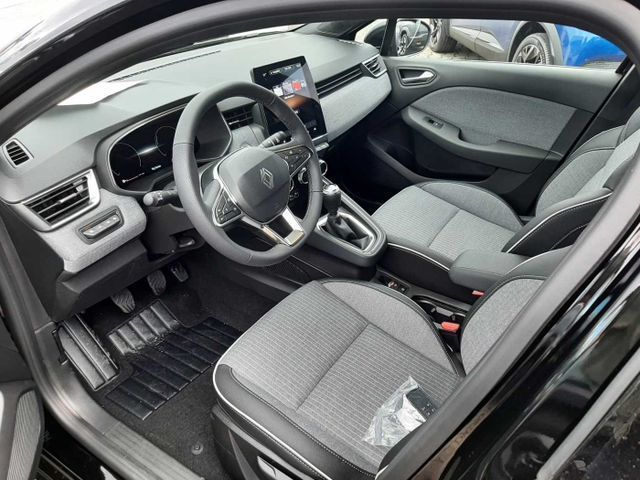 Fahrzeugabbildung Renault Clio Techno TCe 90 CLIO