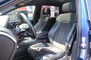 Audi Q7 - 11