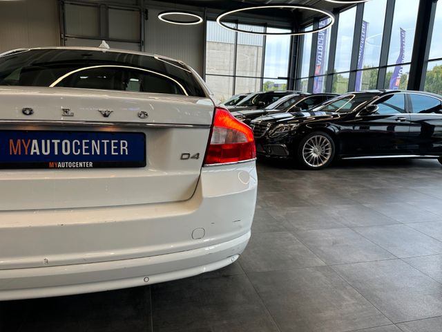 Volvo S80 Lim. D3 Summum *BiXenon*Standh*1.Hand*