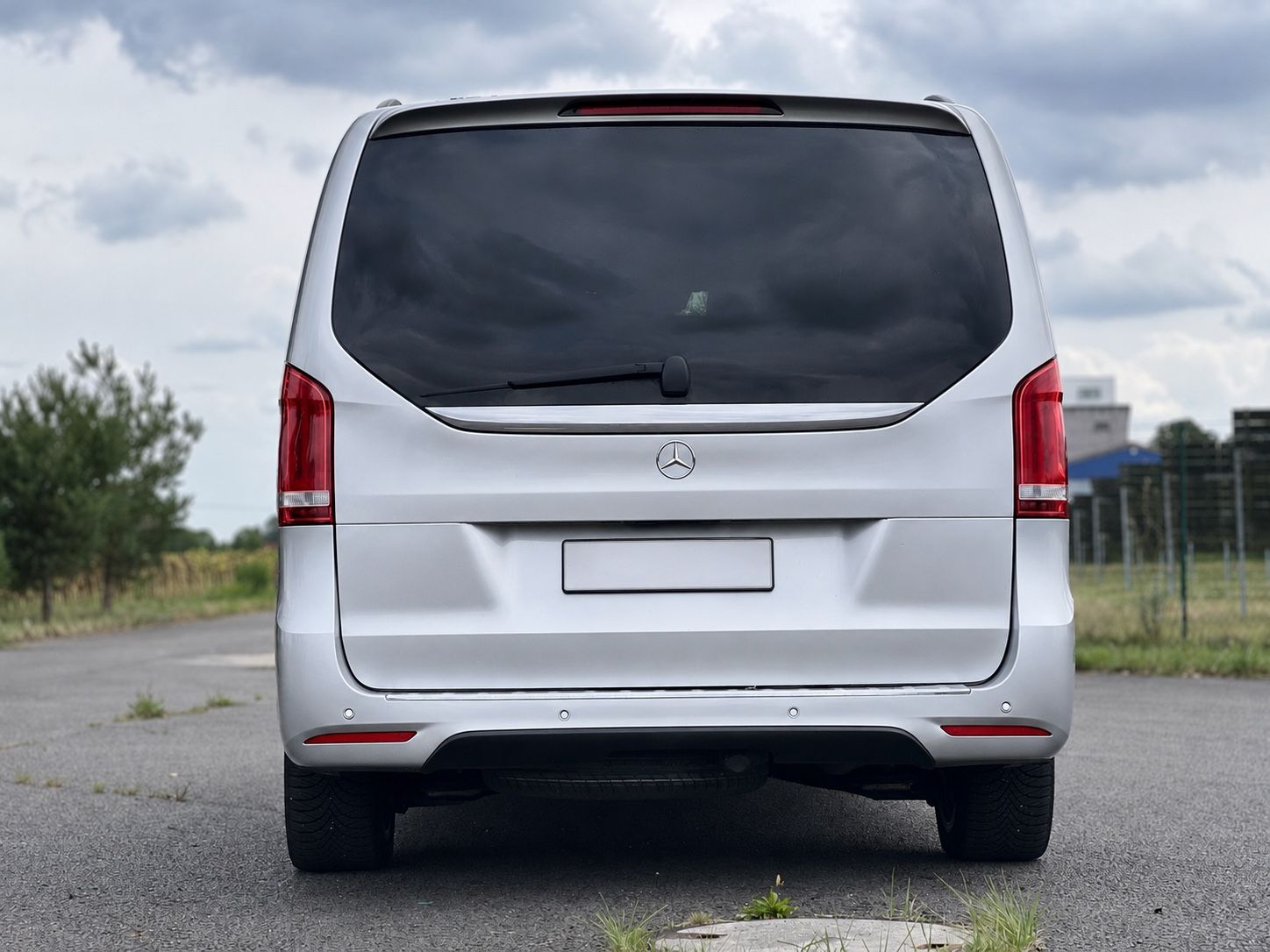 Mercedes-Benz V 220 AMG-Line foto 9