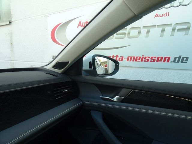Passat Variant 1.5 eTSI DSG Business "Premium"