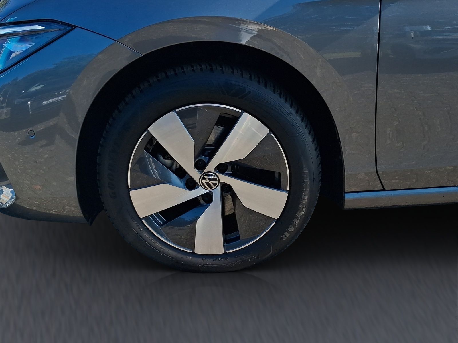 Volkswagen Passat Variant - Bild 21