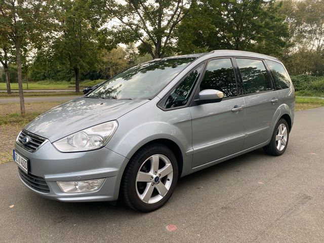 Ford Galaxy 2.0 TDCI gepflegt zu verkaufen