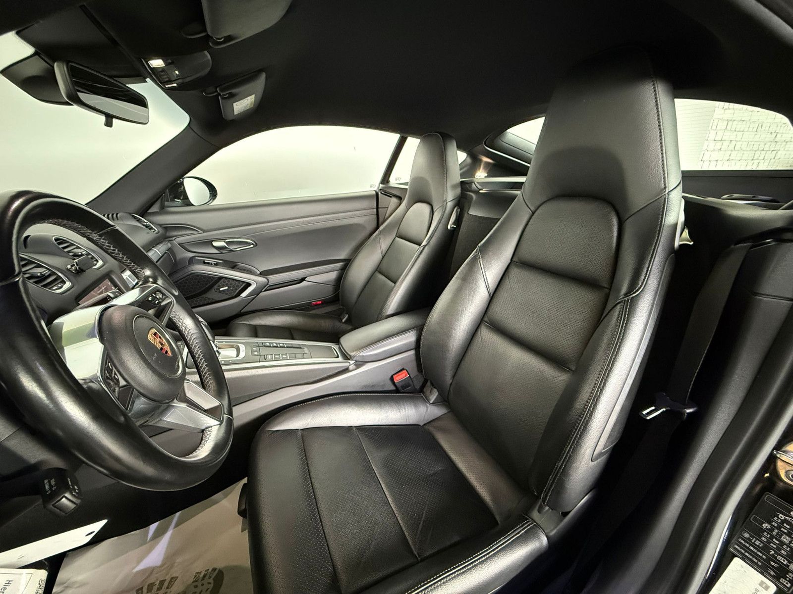 Fahrzeugabbildung Porsche 718 Cayman 2,0i 300PS, Bose, Navi, Leder