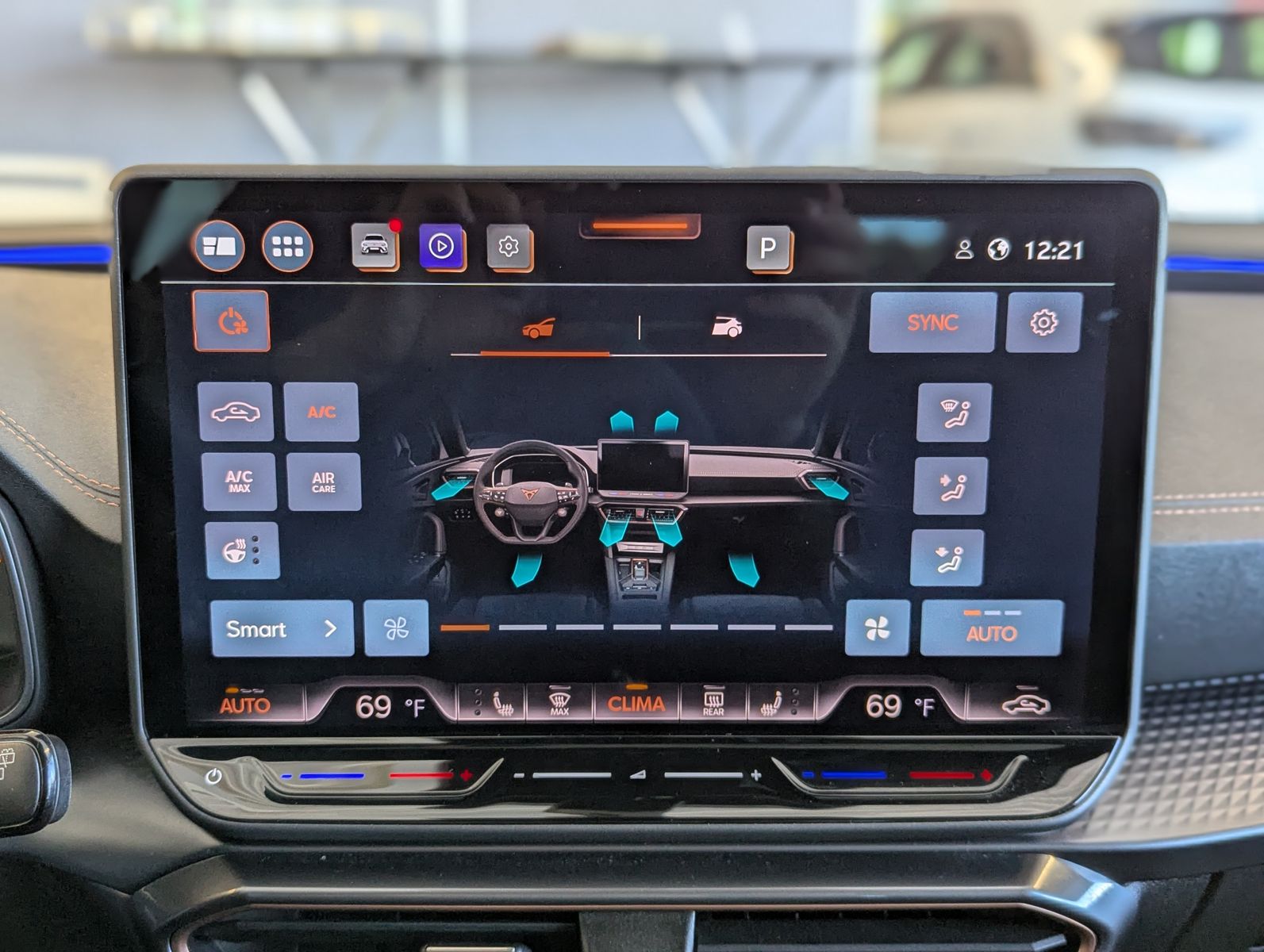 Fahrzeugabbildung CUPRA Leon 1.5 eTSI DSG Skyline Dinamica Memory AHK 19