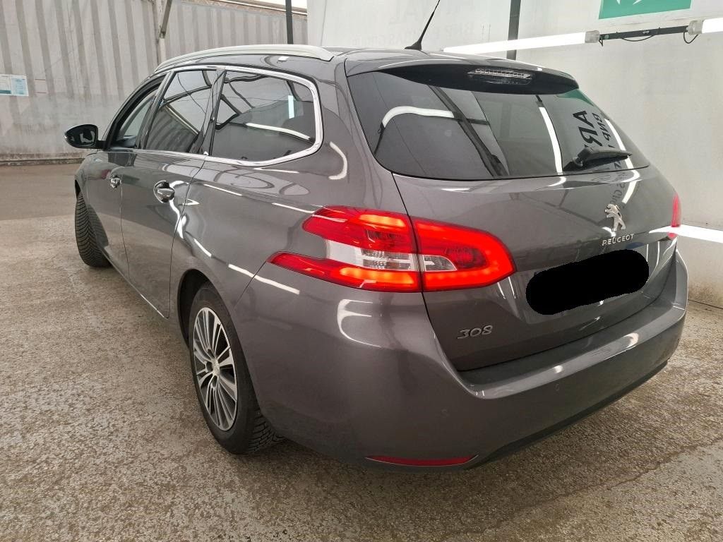Fahrzeugabbildung Peugeot 308 SW Allure 1.2T LED/NAVI/PDC/ALU/BLIS/VIRTUAL