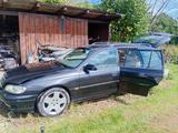 Opel Omega Caravan 3.0 V6 - Opel Omega: 6.3