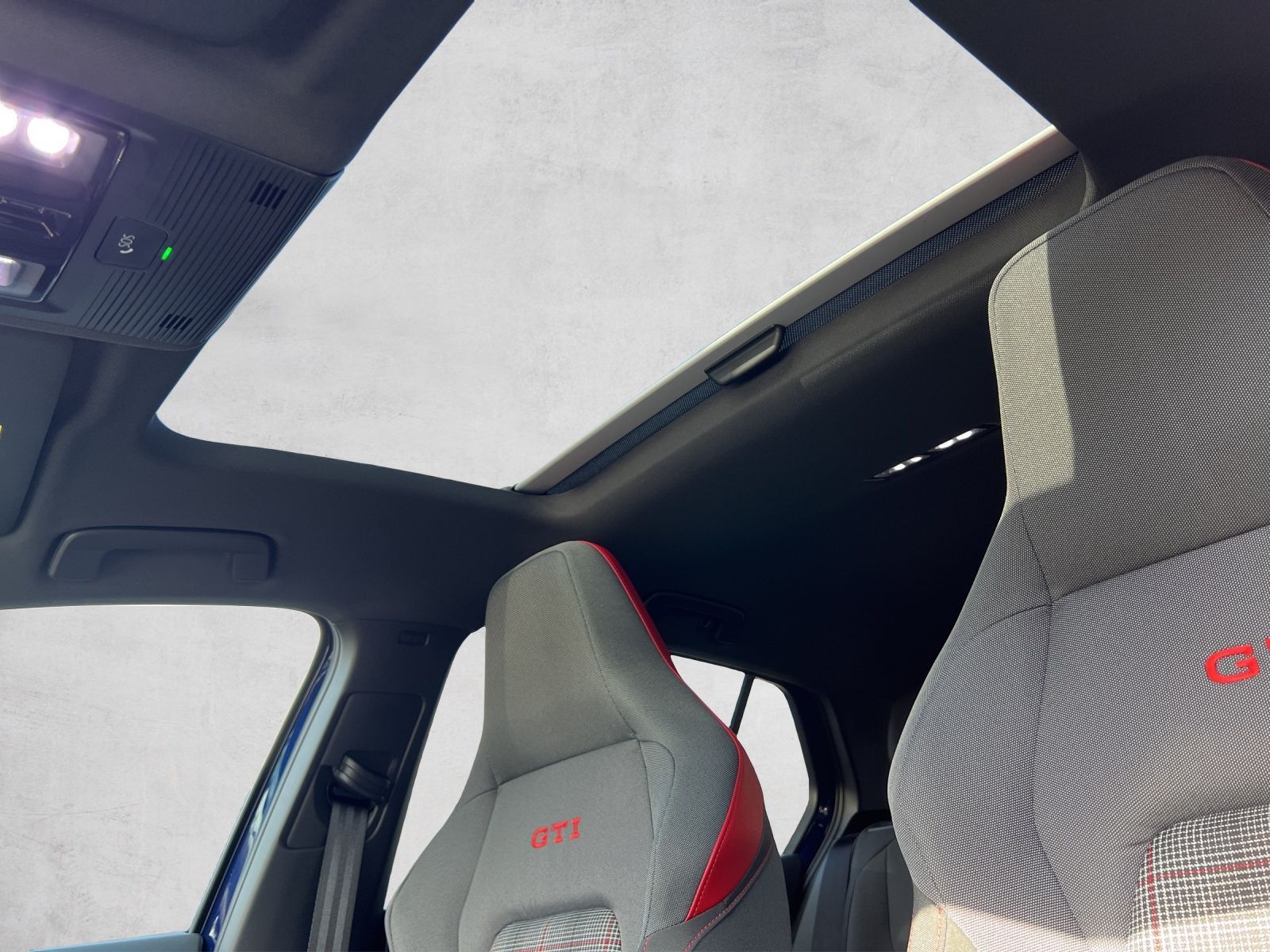 Golf VIII GTI 2.0 TSI DSG Pano*ACC*Kamera*LED