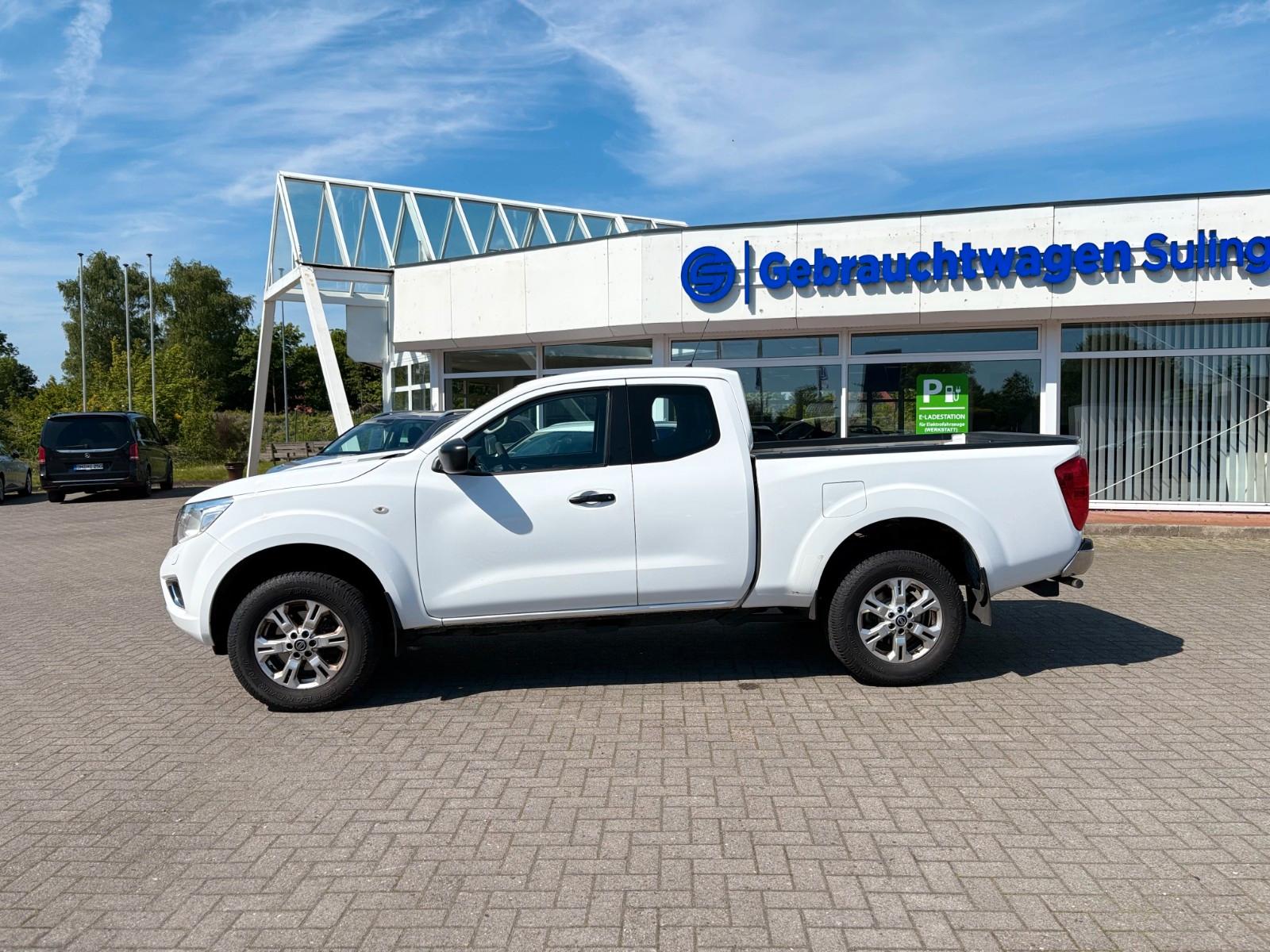 Nissan Navara NP300 Acenta King Cab 4x4