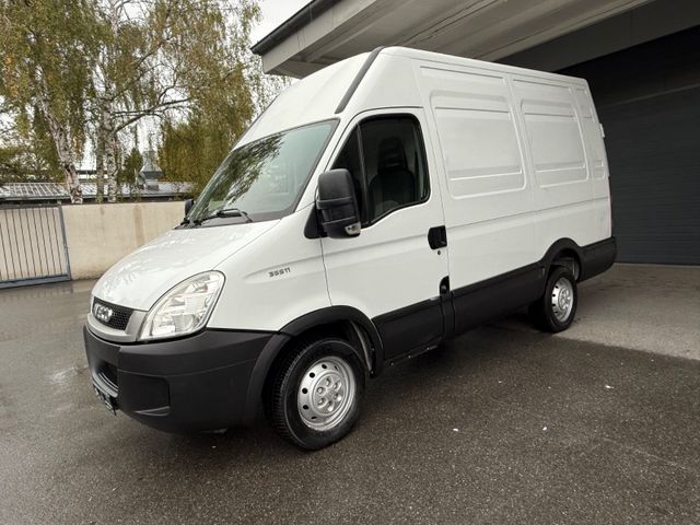 Iveco Daily 35S11 L2 H2 Kastenwagen*TÜVNEU*