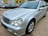 Mercedes-Benz C 220 T CDI Avantgarde * Automatik * Leder * SZH - Mercedes-Benz C 220 aus 2007: Cdi