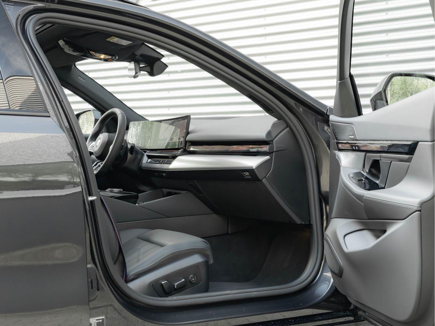 BMW 530 5-serie Touring 530e M-Sport Pro - Pano - AH
