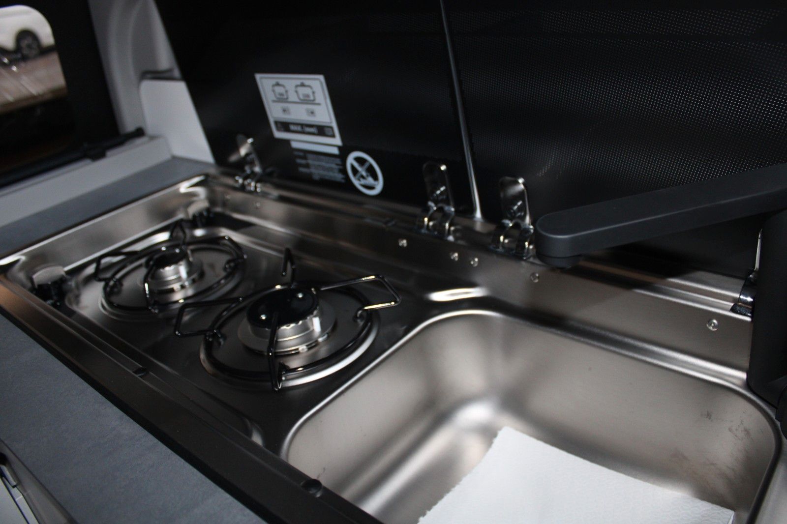 Fahrzeugabbildung Ford NUGGET L1 Titanium MARKISE + Aufstelldach SOFORT