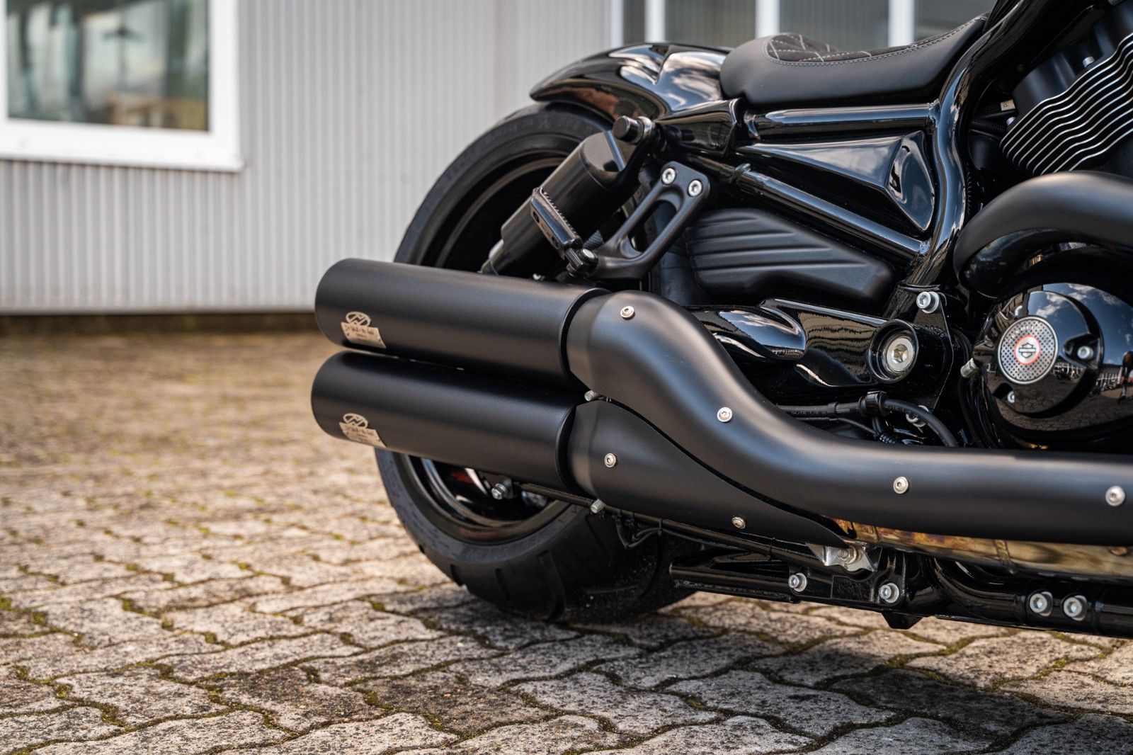 Fahrzeugabbildung Harley-Davidson VRSCDX Night Rod Special AIRRIDE 280 BadBoyCusto