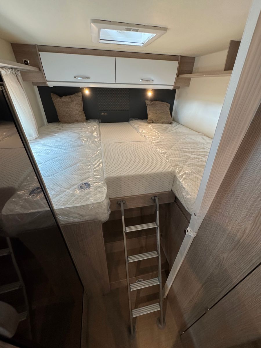 Fahrzeugabbildung Bürstner Lyseo Time Skyline EDITION 690 G SUMMER SALE!