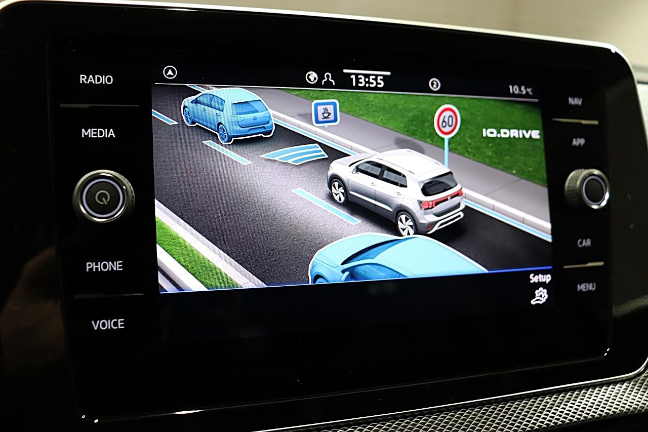 Volkswagen T-Cross - Bild 10
