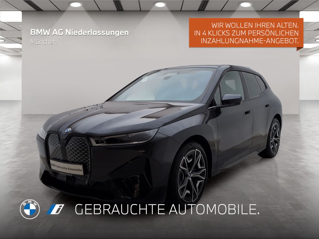 BMW iX