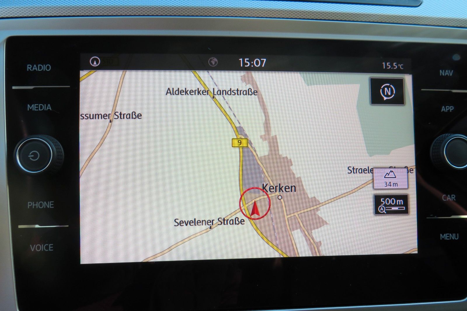 Fahrzeugabbildung Volkswagen Passat Variant Comfortline TDI DSG AHK NAVI