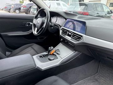 BMW 320 - 8