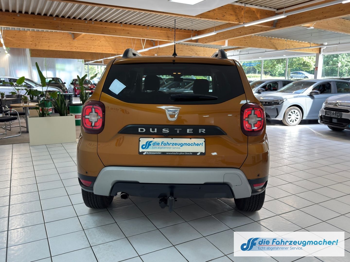 Fahrzeugabbildung Dacia Duster II Prestige 4WD Navi ACC Apple CarPlay An