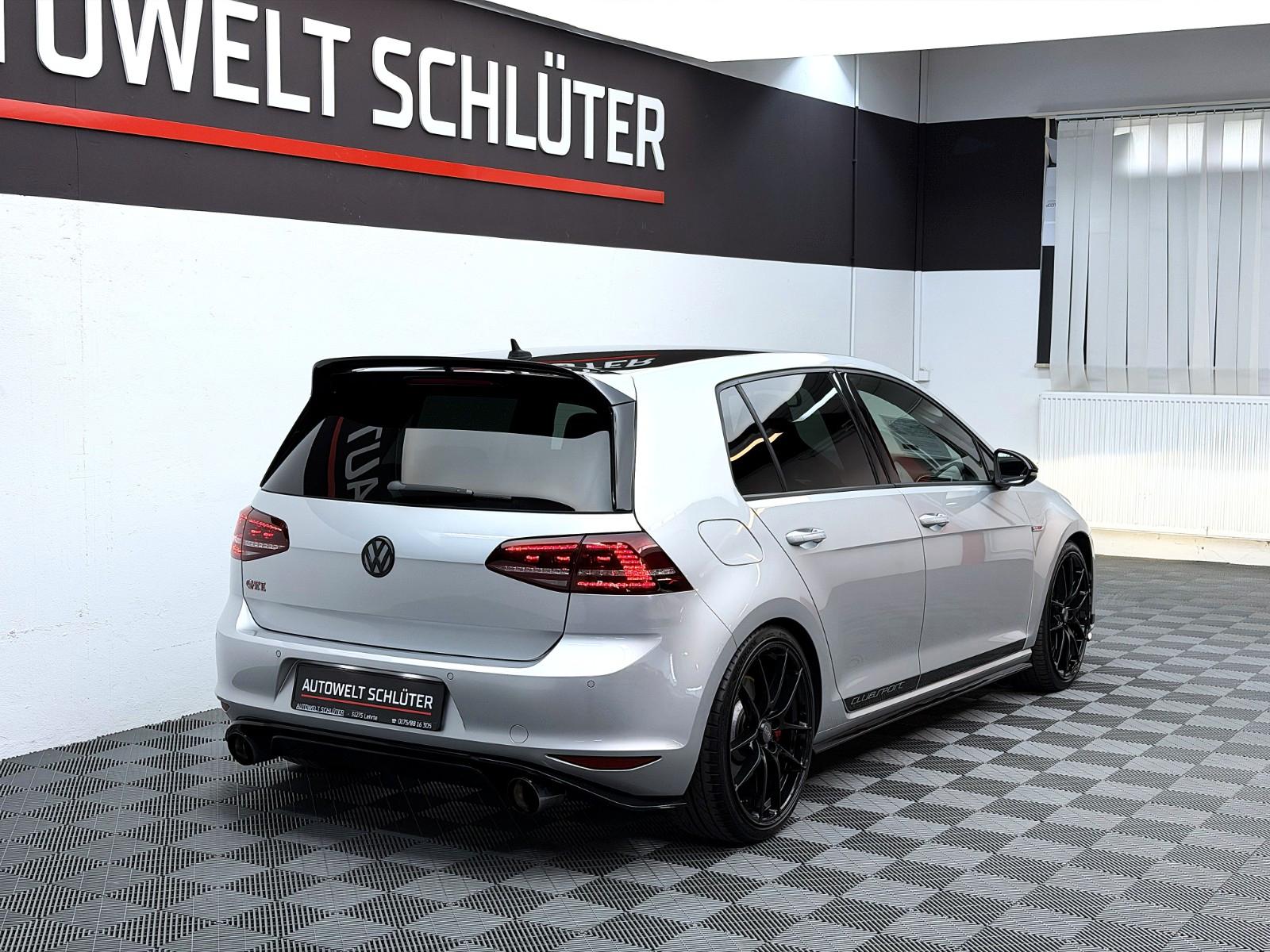 Volkswagen Golf VII Lim. GTI Clubsport BMT *OZ*AIRLIFT*SHZ