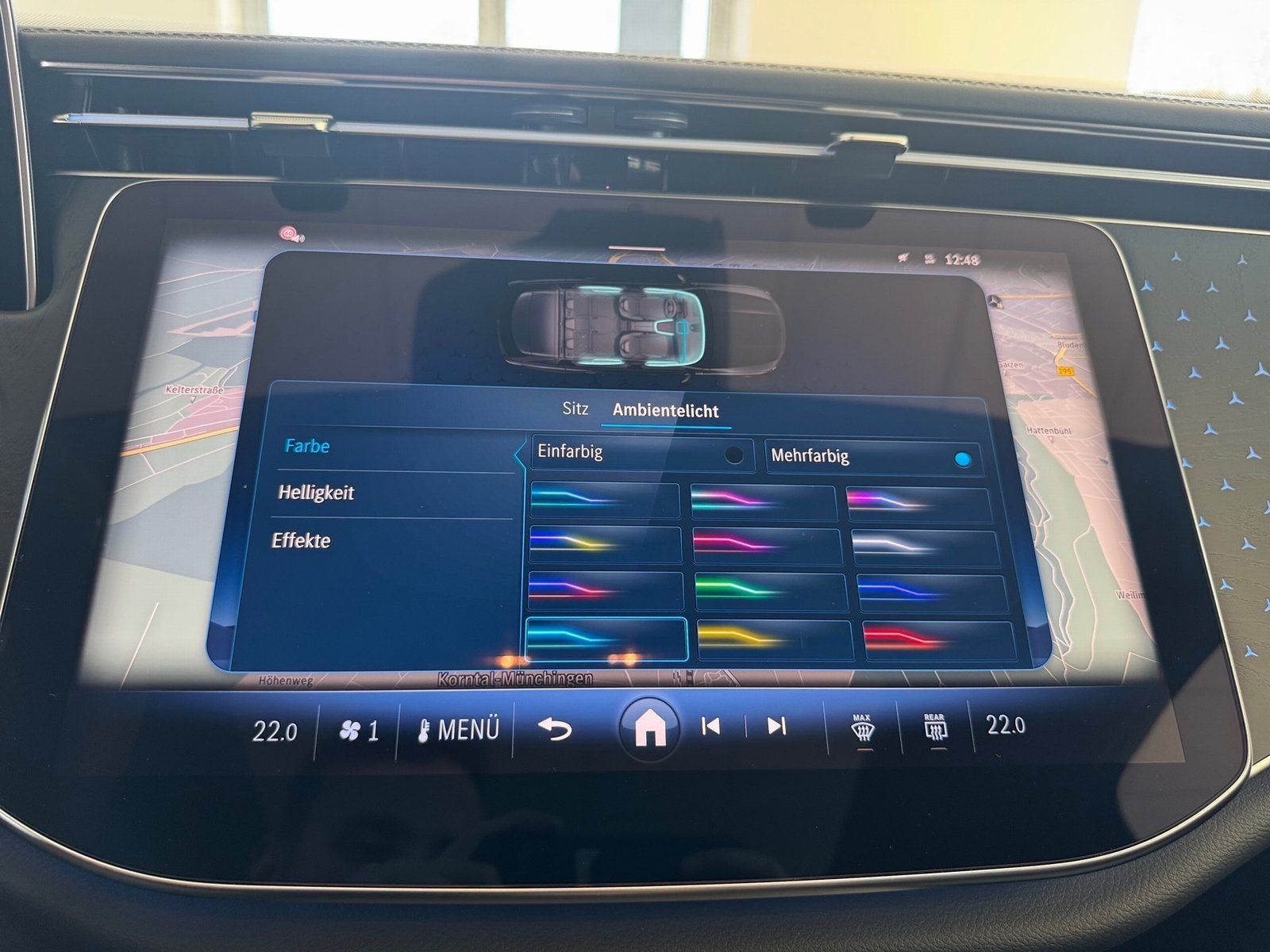 Fahrzeugabbildung Mercedes-Benz E 220 d T AMG*AHK*Pano*Distro*Totwink*360*Digita