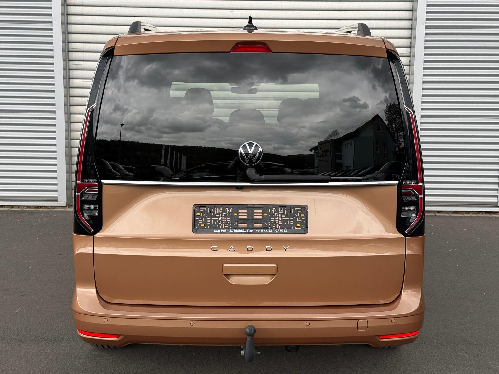 Volkswagen Caddy Style Maxi 7Sitzer ACC AHK Navi LED Kamera
