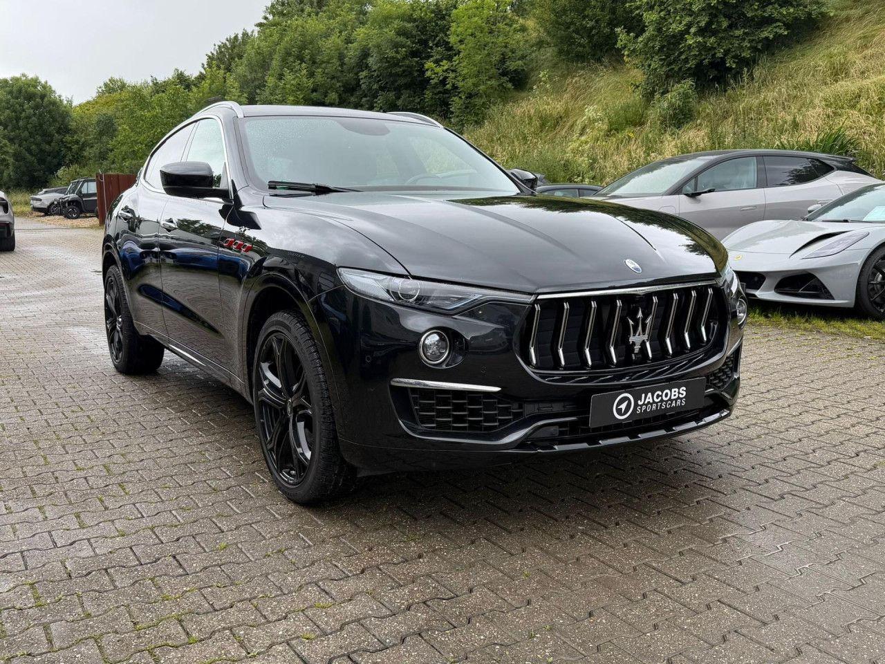 Maserati Levante GT Hybrid Vollleder Klima Einparkhilfe