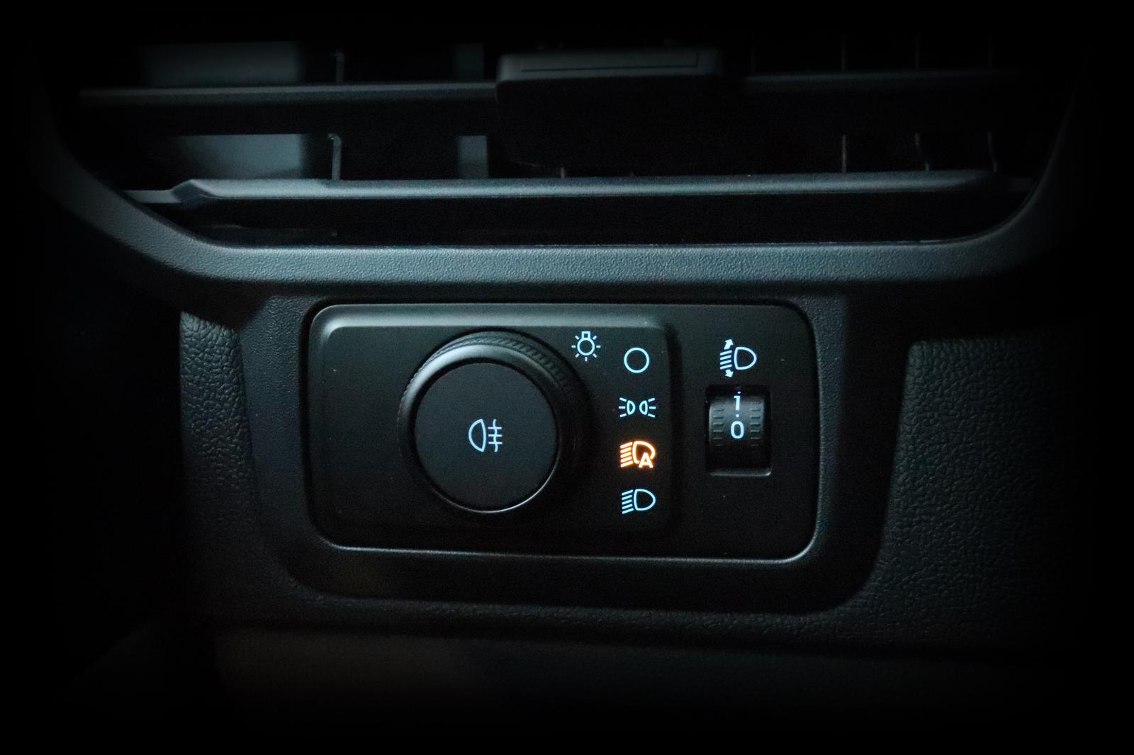 Ford Transit Custom 320 L1 Trend FWD*1.HAND*NAVI*ACC