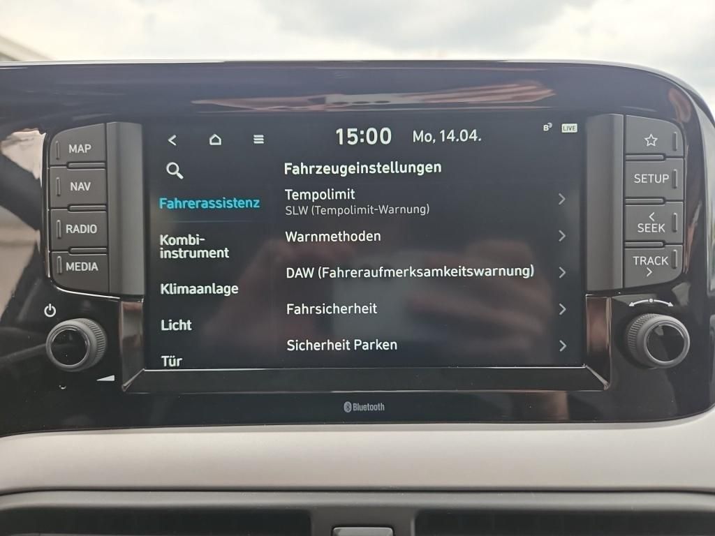 Fahrzeugabbildung Hyundai i10 1.2 Benzin A/T Prime LM KlimaA Navi PDC AUT