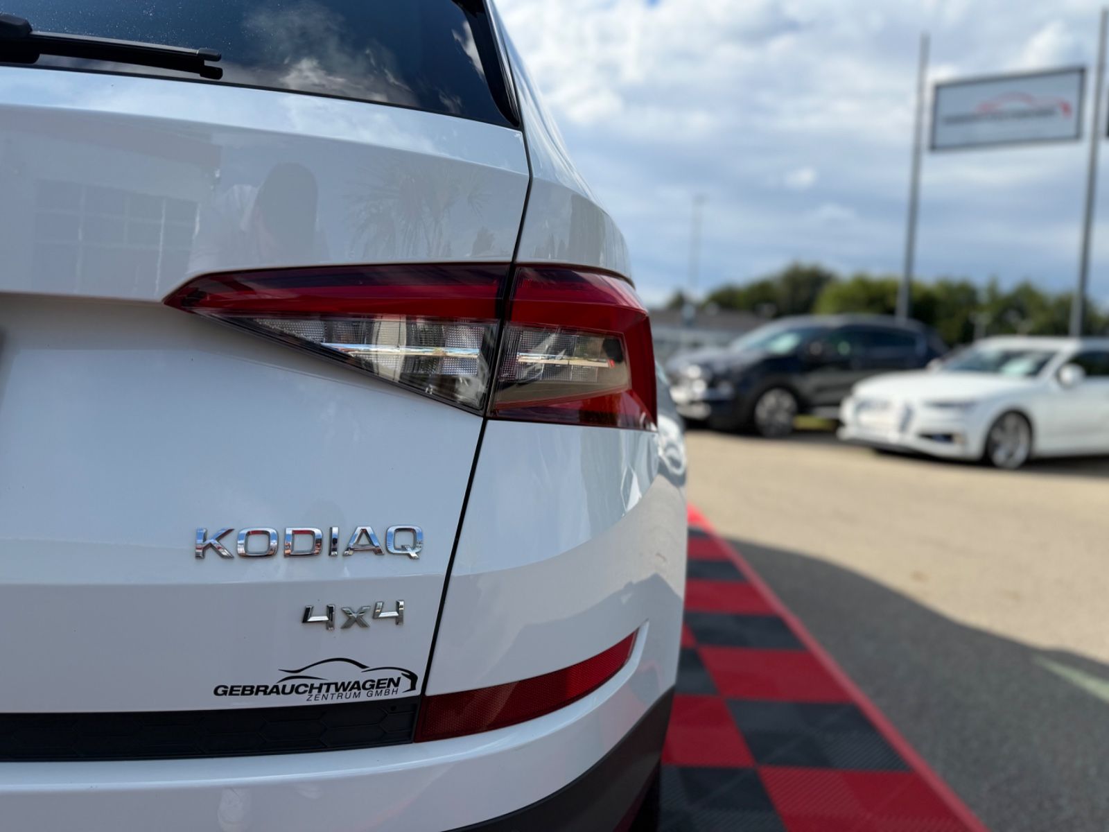 Skoda Kodiaq 2.0TSI Soleil 4x4*Kamera*LED* foto 15