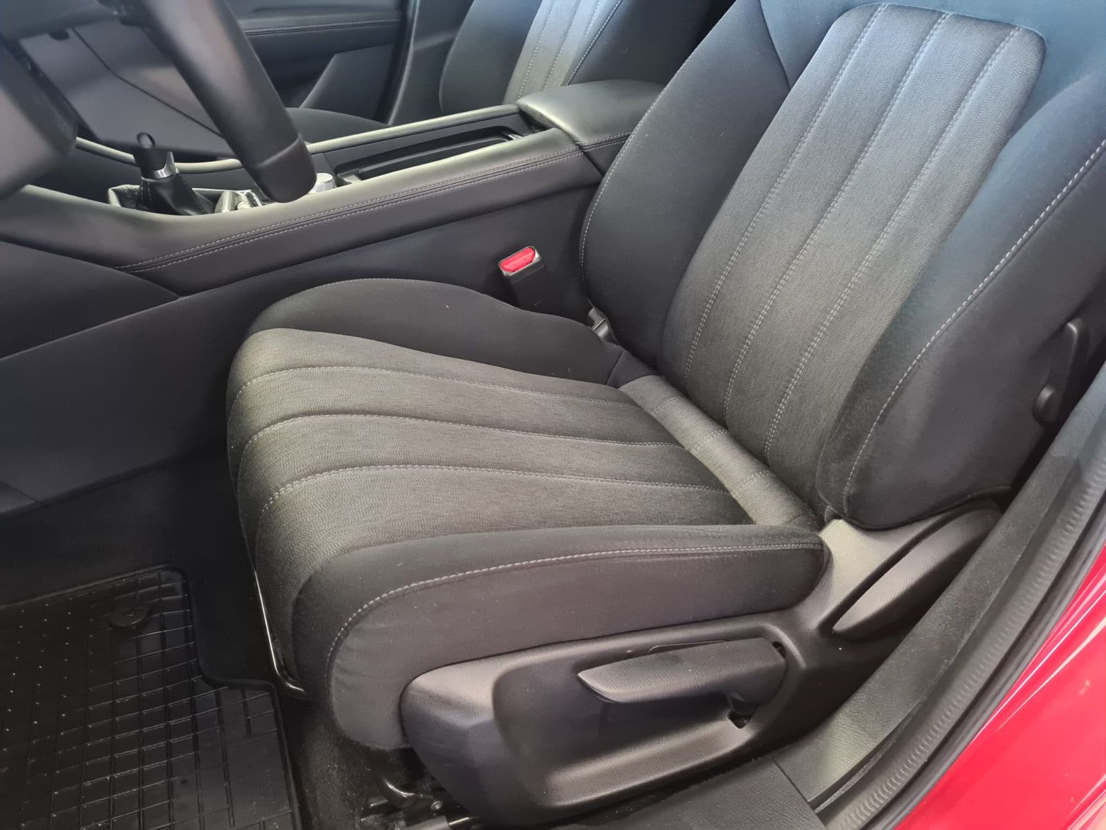 Fahrzeugabbildung Mazda 6 Kombi Exclusive-Line / LED /KAMERA