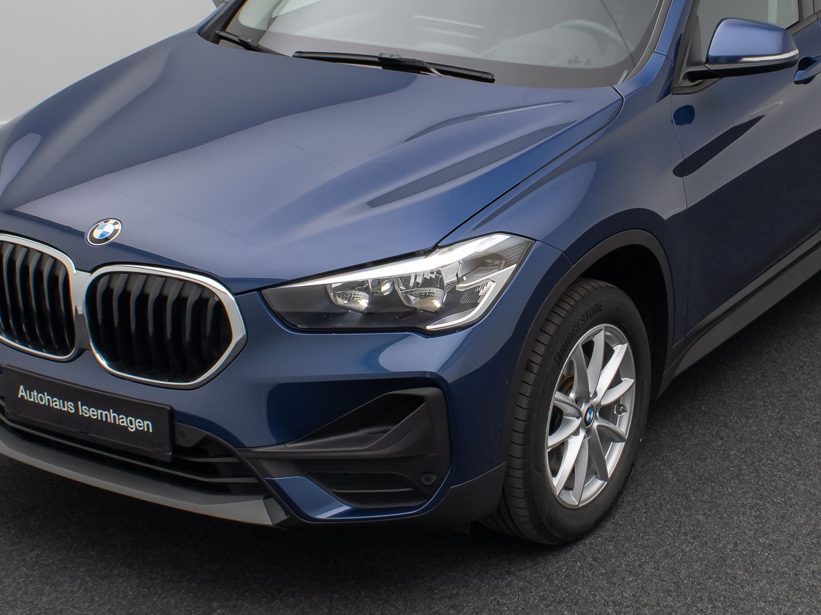 Fahrzeugabbildung BMW X1 sD18i HUD DAB Memory Alarm ParkAss Sportzitz