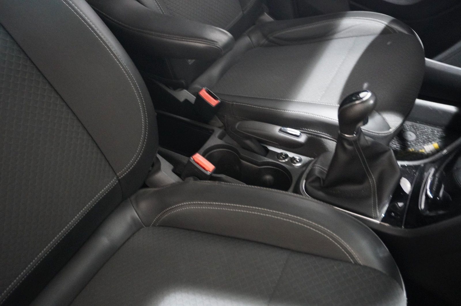 Fahrzeugabbildung Opel Mokka X 1.4 INNOVATION NAVI/LED/KAMERA/SPORT/SHZ