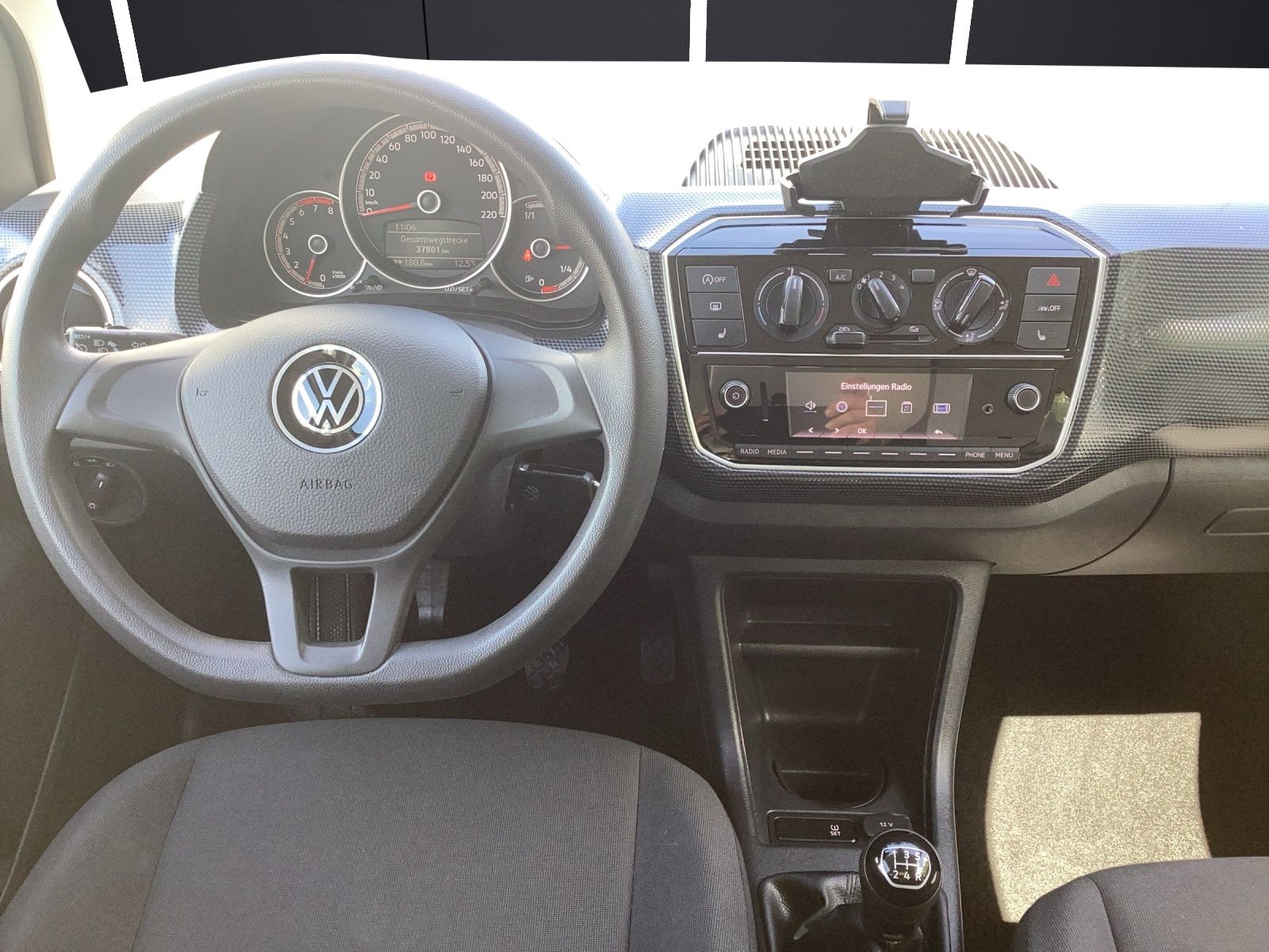 Fahrzeugabbildung Volkswagen up! 1.0 Basis Klima DAB GRA RFK SH