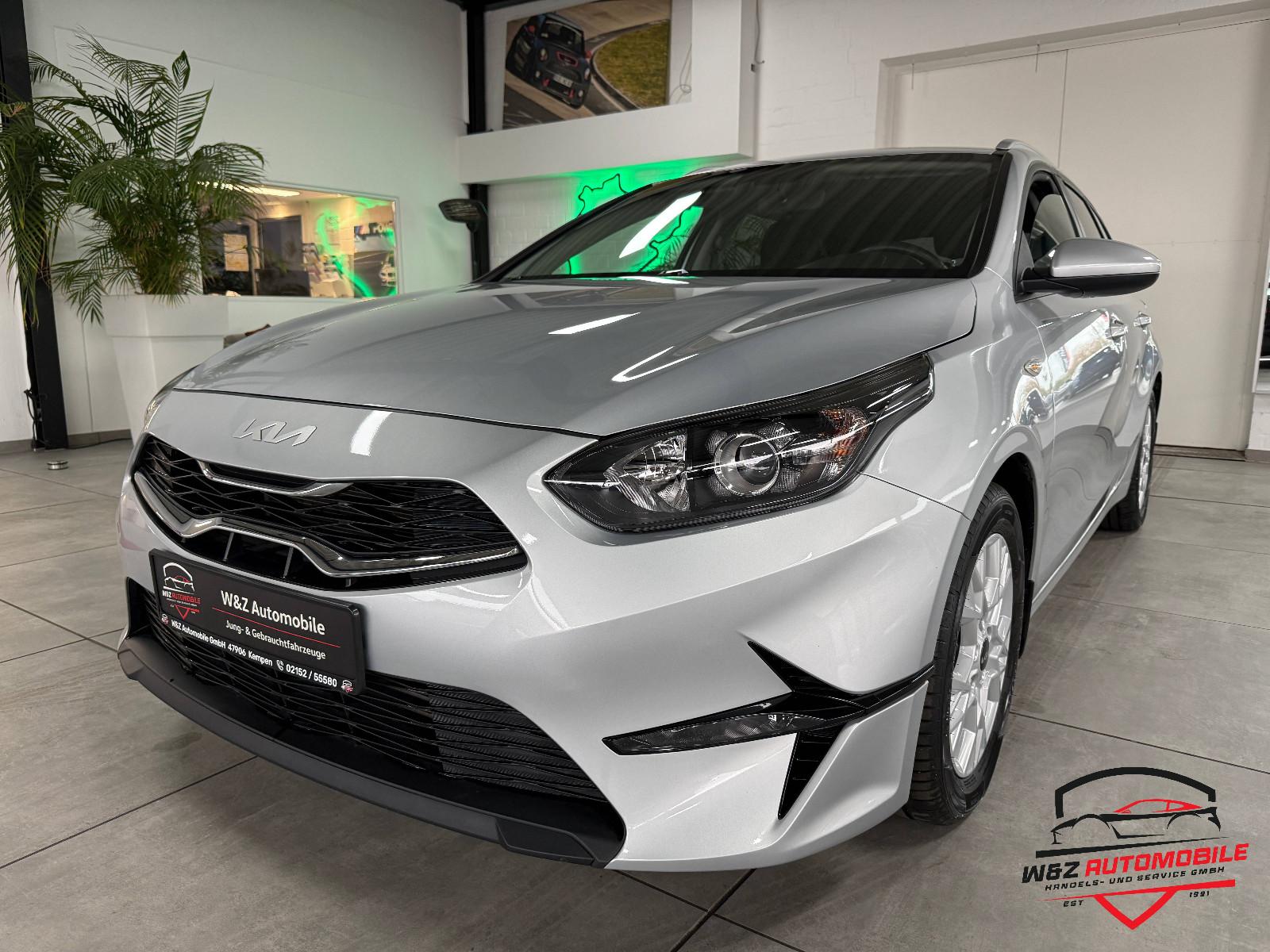 Kia Ceed 1.5 T-GDI Kombi DCT +CarPlay+Kamera+SHZ+PDC