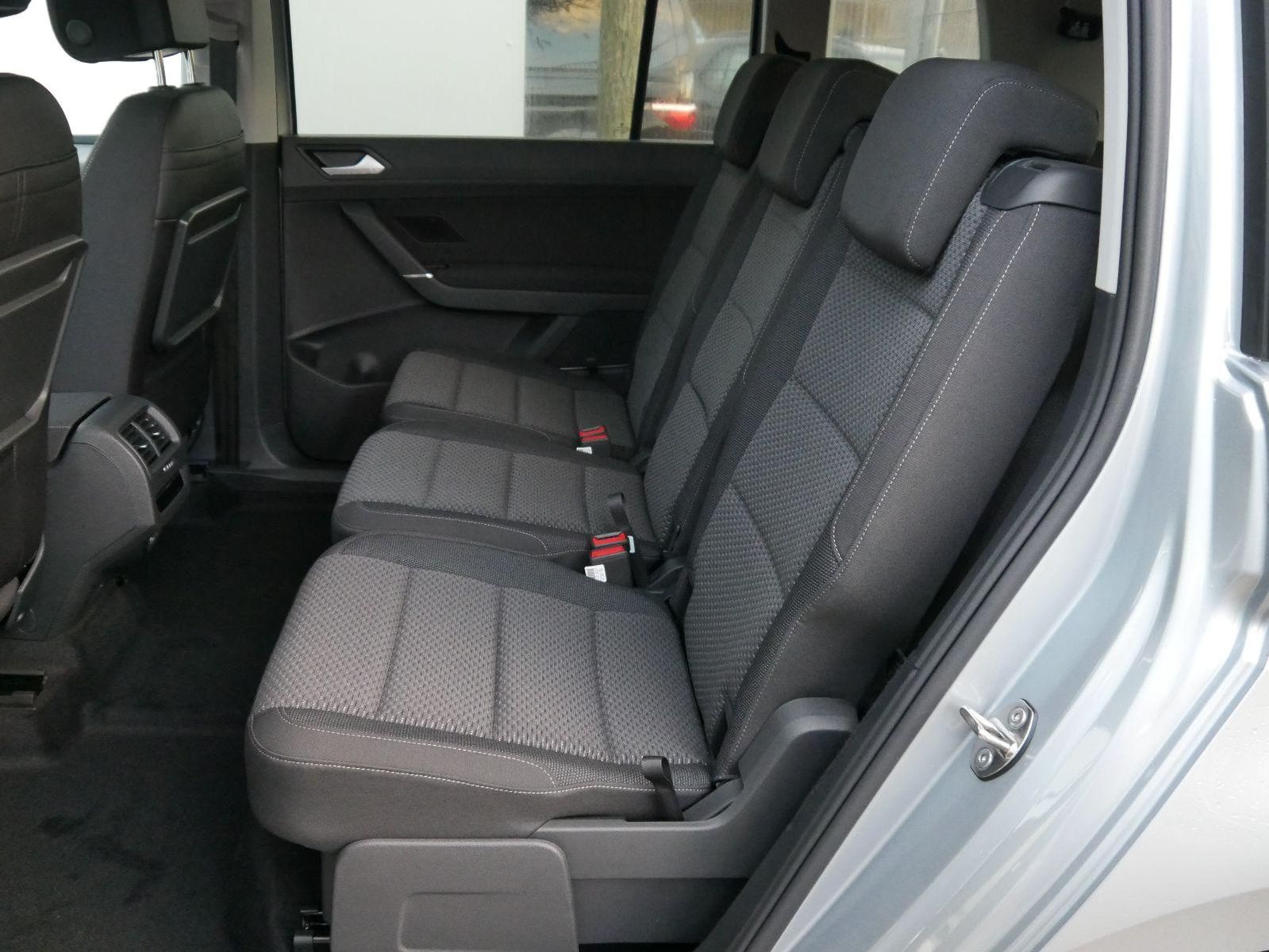 Volkswagen Touran - Bild 9