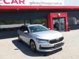 Skoda Superb Combi 2.0 TSI 195 kW 4x4 *EXP. 29990* - Skoda Superb mit Benzin-Antrieb: Kombi, 1.4