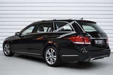 Mercedes E 200 - 2