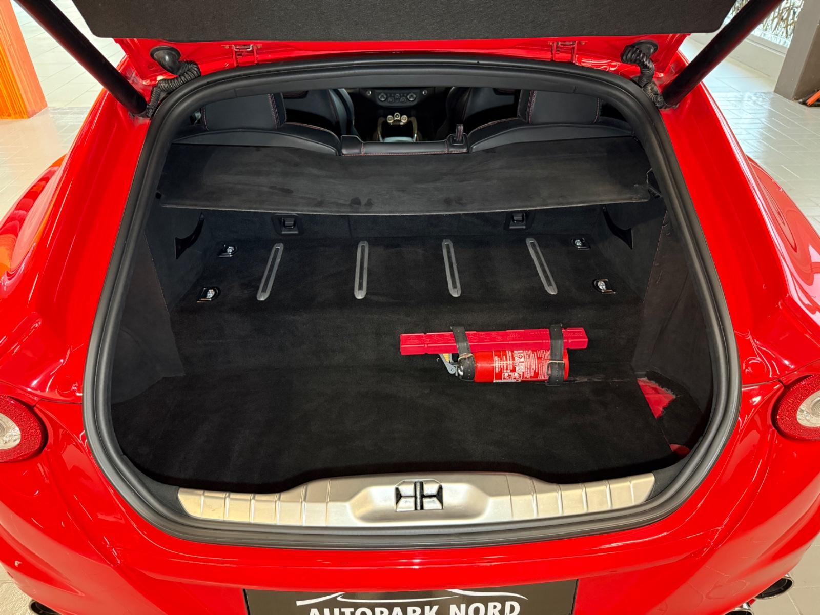 FERRARI FF 6.3 V12 PACK CARBONE